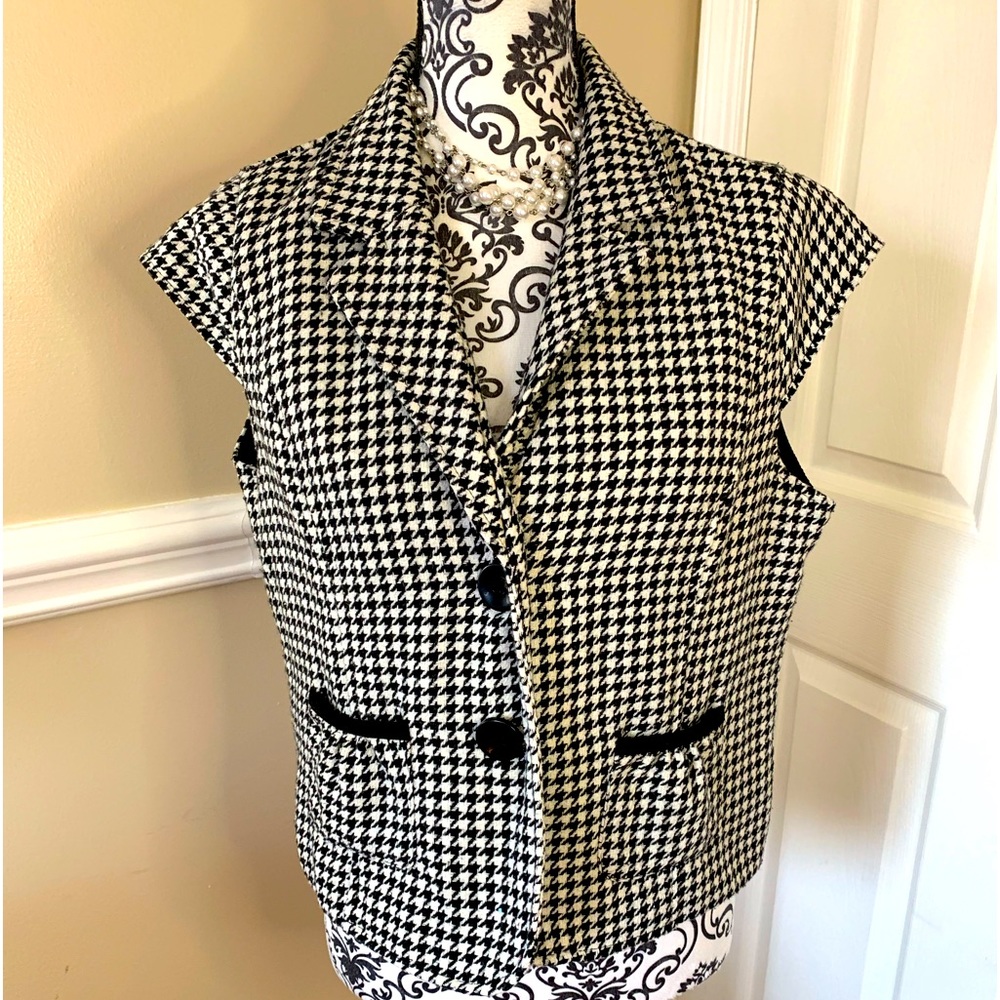 DFA New York Black Beige Plaid Vest/Top, SZ Large